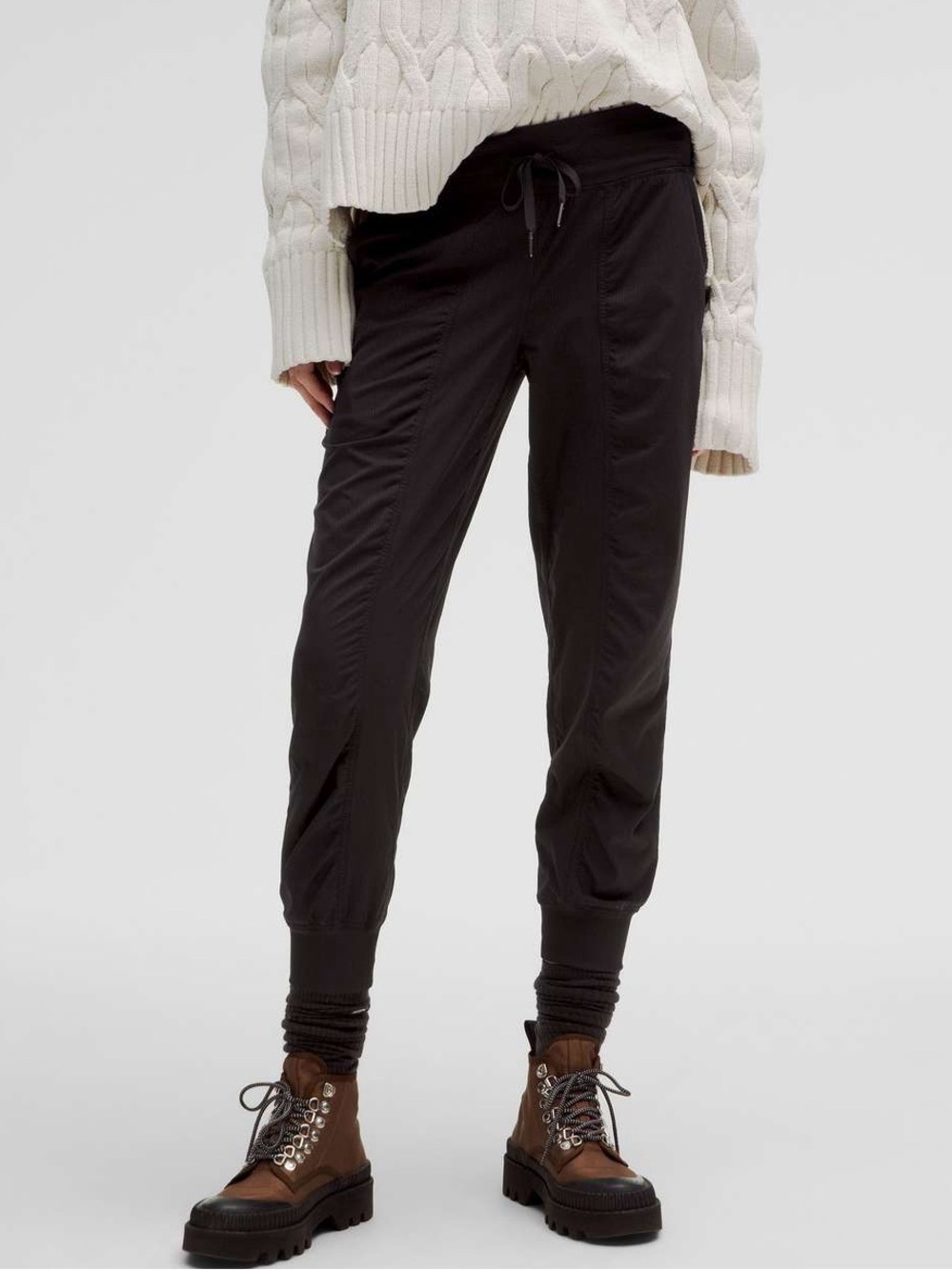 Lululemon Dance Studio Mid-Rise Jogger 25”